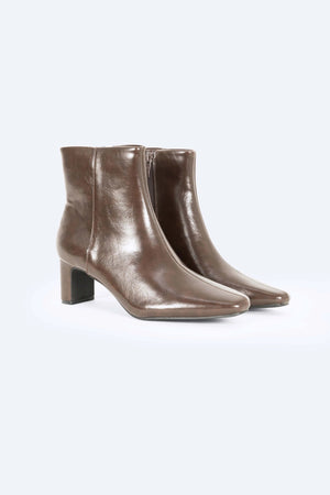 Botín - ZA02353 - CAF - Reina Diaz