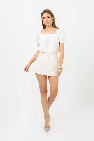 Short - 731068 - NAT - Reina Diaz
