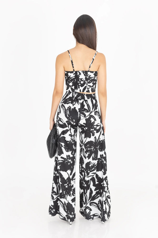 Top - 752627 - EST - Reina Diaz