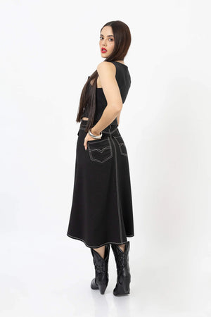 Top - 752839 - NEG - Reina Diaz