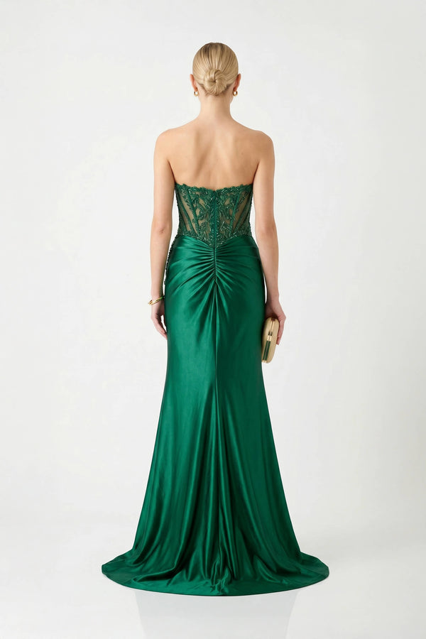 Nadia Sweetheart Slit Vestido Fiesta