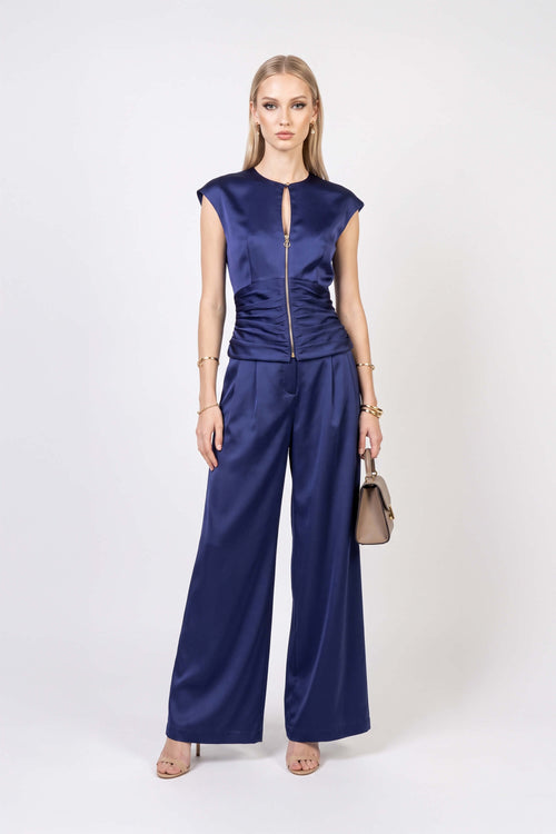 Sofia Ruched Zipper Keyhole Top 501553 MAR
