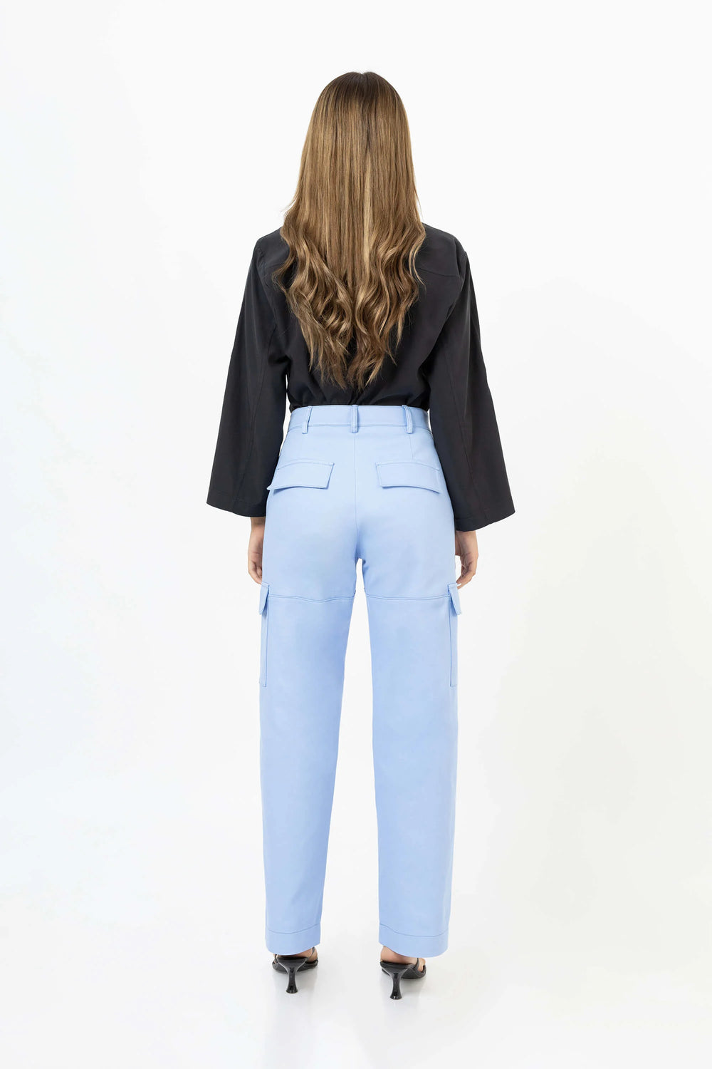 Rachel Henley Buttoned Blusa