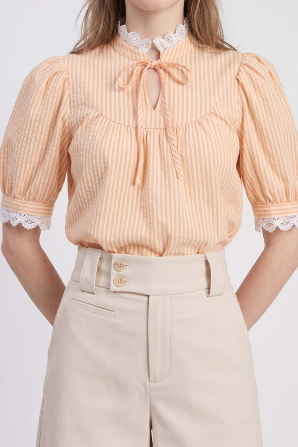 Mia High-Neck Lace Striped Blusa 752952 NAR