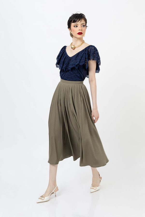 *Viviana Ruffle-Overlay Sleeveless Top 752901 MAR