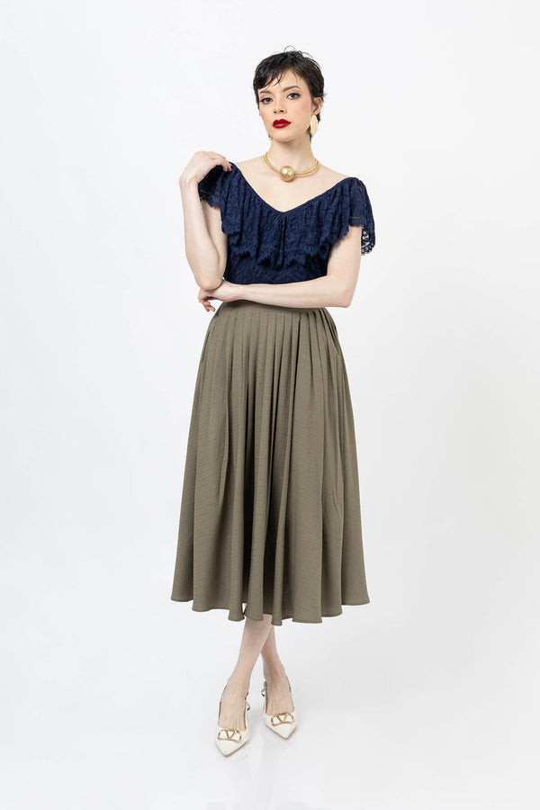 *Viviana Ruffle-Overlay Sleeveless Top 752901 MAR