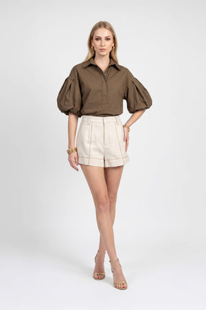 Beatrice Contrast Stitched High-Waist Shorts  731144 BEI