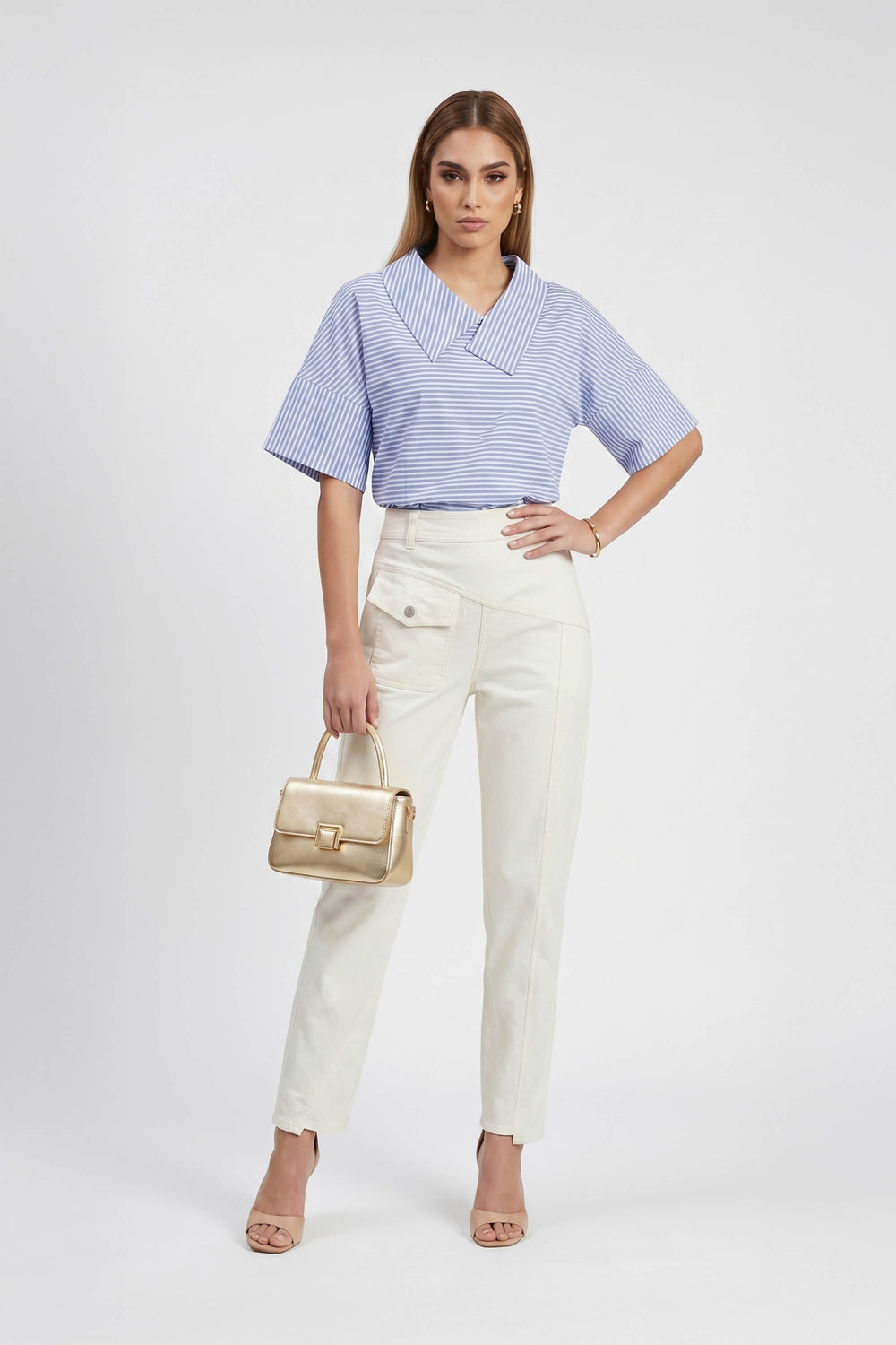 Sofia Collar-Detail Short-Sleeve Blusa