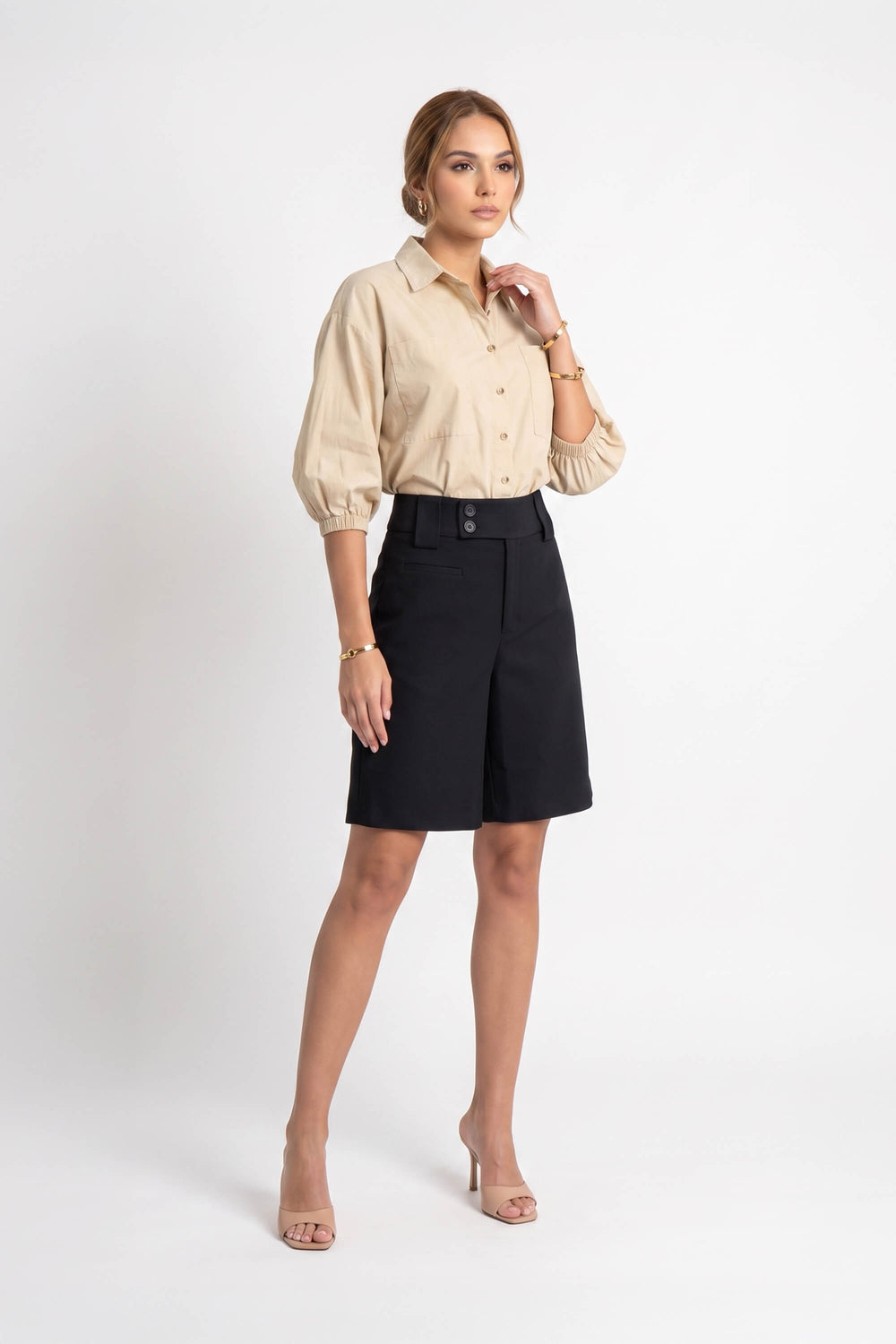 Antonia Asymmetric-Closure High-Waist Bermudas 731137NEG