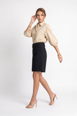 Antonia Asymmetric-Closure High-Waist Bermudas 731137NEG - Reina Diaz