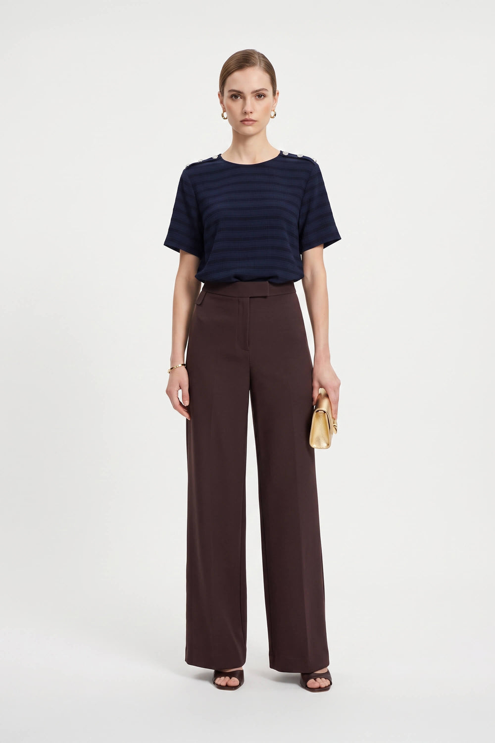 Bianca Shoulder-Button Short-Sleeve Blusa 554322 C - Reina Diaz