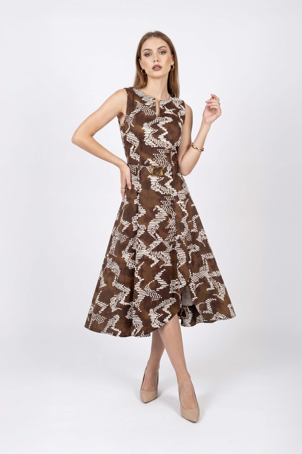 Camila Printed Belted Asymmetric Midi Vestido 723104 CAF - Reina Diaz