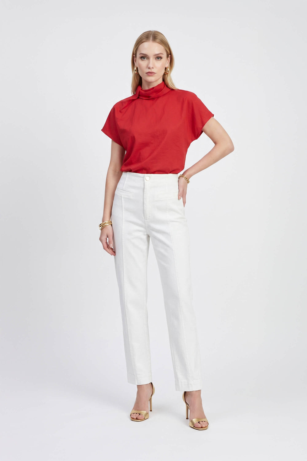 Elena Asymmetric High-Neck Short Sleeve Blusa 554331 ROJ - Reina Diaz