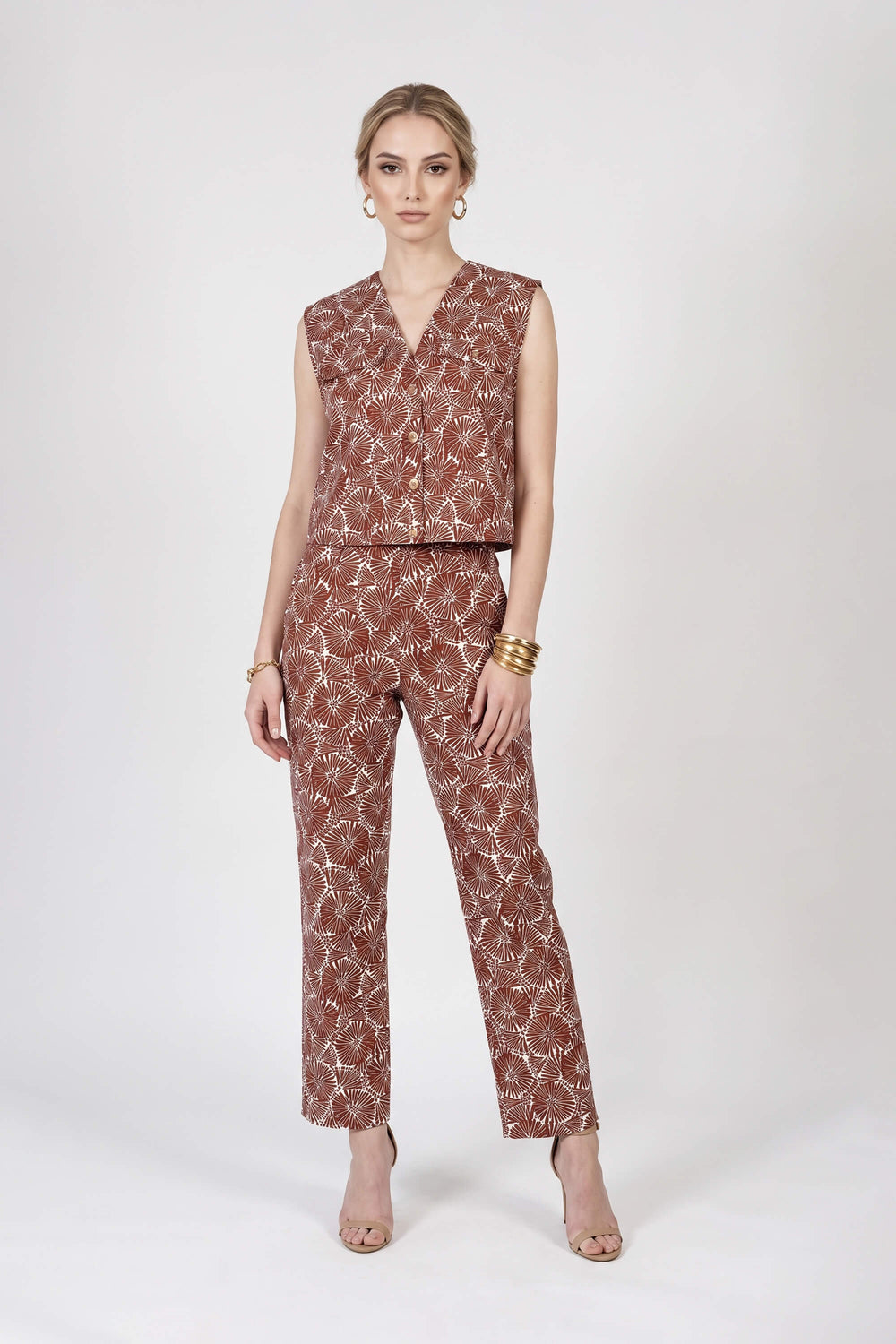 Gala Printed Buttoned Chaleco 753000 CAF - Reina Diaz