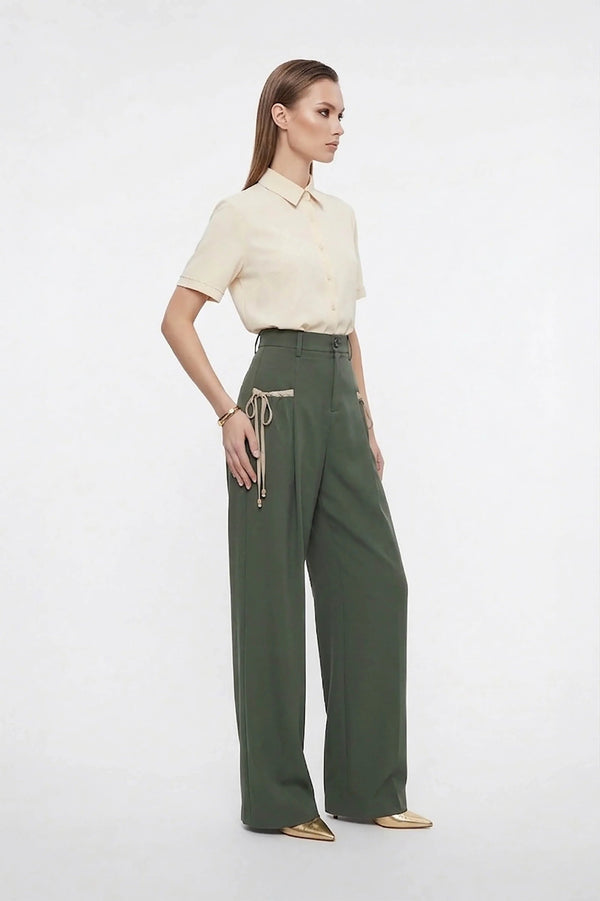 Milán Scalloped Sleeve Tech Blusa - Reina Diaz