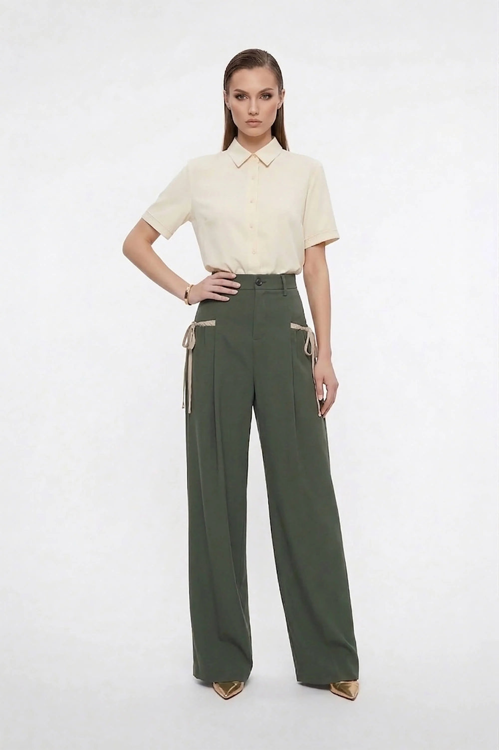 Milán Scalloped Sleeve Tech Blusa - Reina Diaz