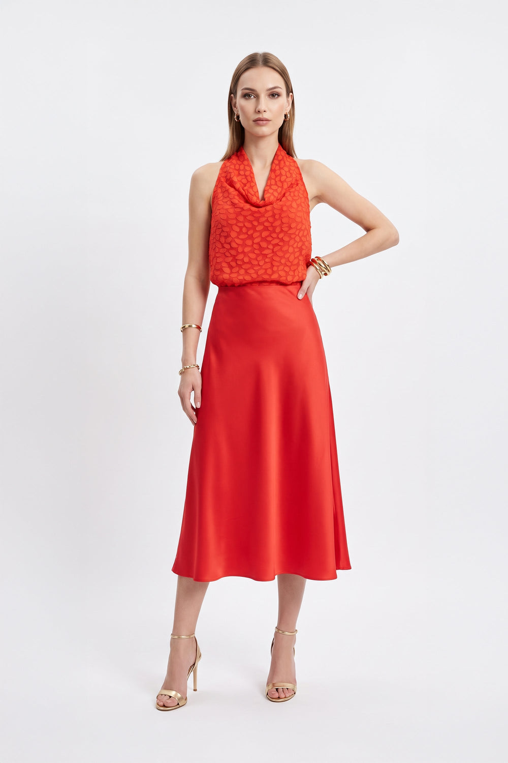 Millie Cowl Halter Top 752629 ROJ - Reina Diaz