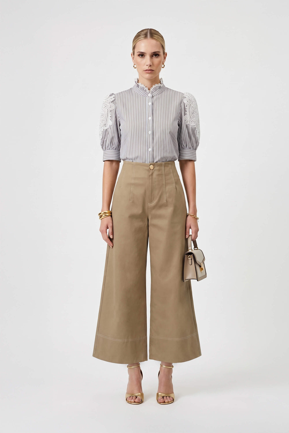 Miranda Square-Neck Button-Front Utility Blusa 752946 - Reina Diaz
