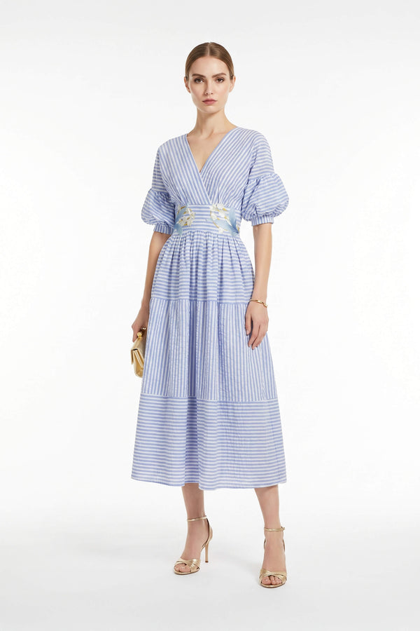 Orquídea Lace V - Neck Gown with Tie - Waist - Reina Diaz