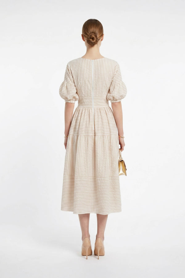 Orquídea Lace V - Neck Gown with Tie - Waist - Reina Diaz