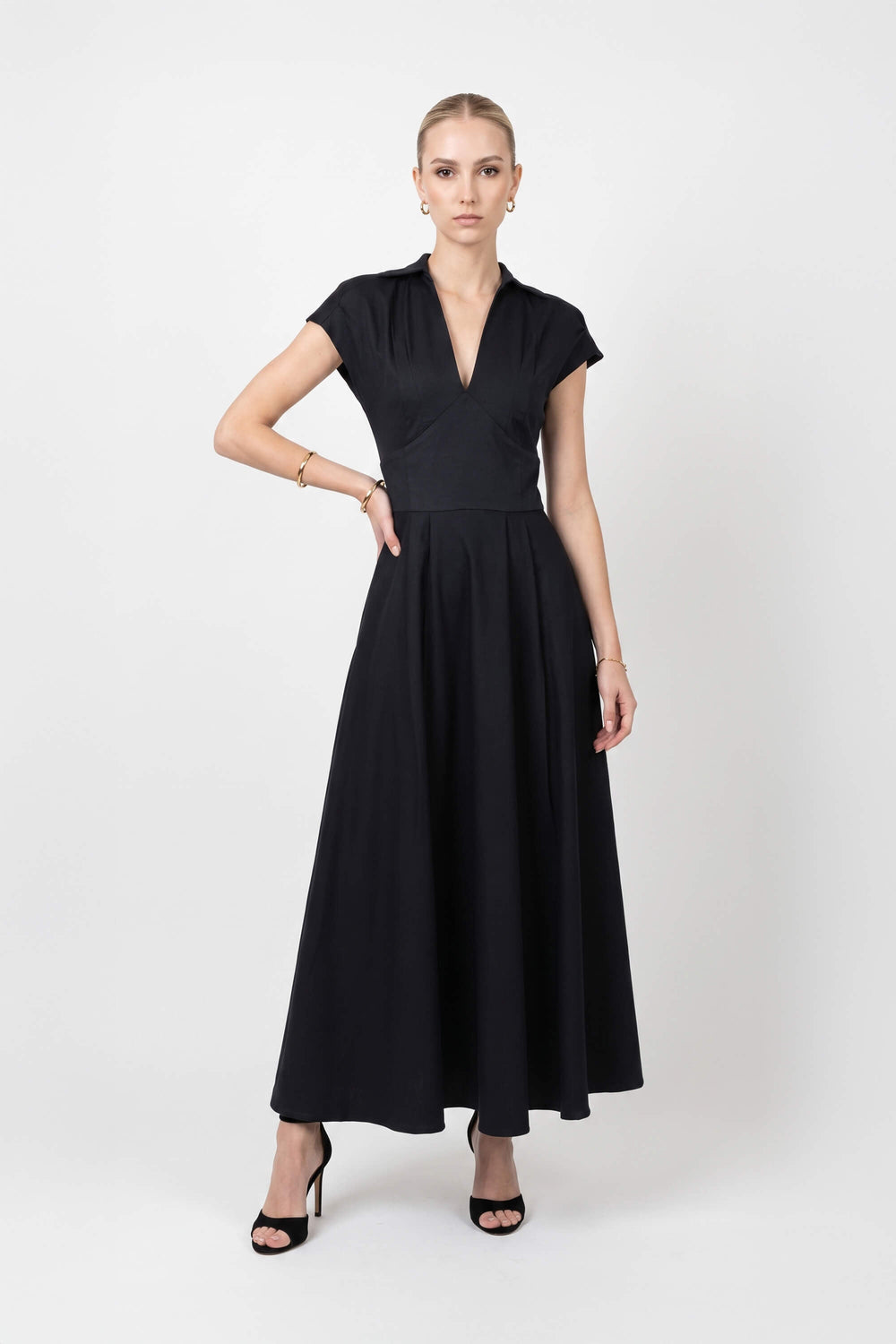Renata Collar V-Neck Midi Vestido 723074 NEG - Reina Diaz