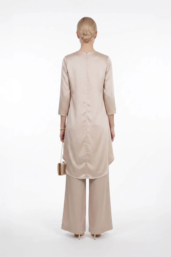 Seúl High - Low Oversize - Reina Diaz