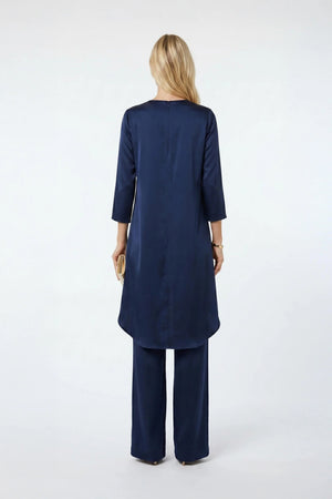 Seúl High - Low Oversize - Reina Diaz
