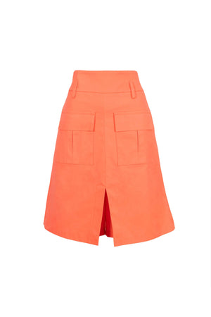 Short - 731063 - COR - Reina Diaz