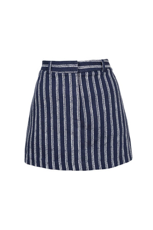 Short - 731068 - MAR - Reina Diaz