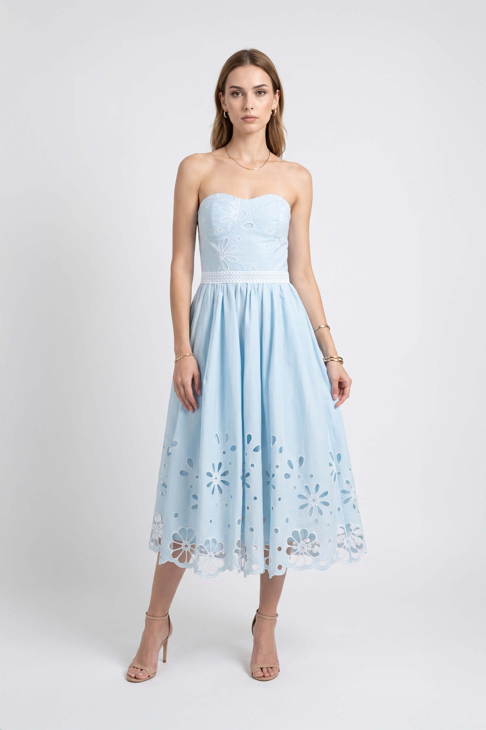 Sofia Strapless Embroidered Midi Vestido 723153 AZU - Reina Diaz