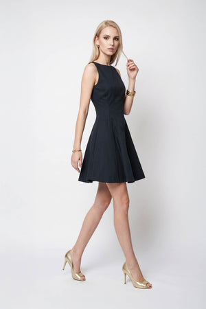 Toscana Sleeveless Crew-Neck Vestido Corto 723175 - Reina Diaz