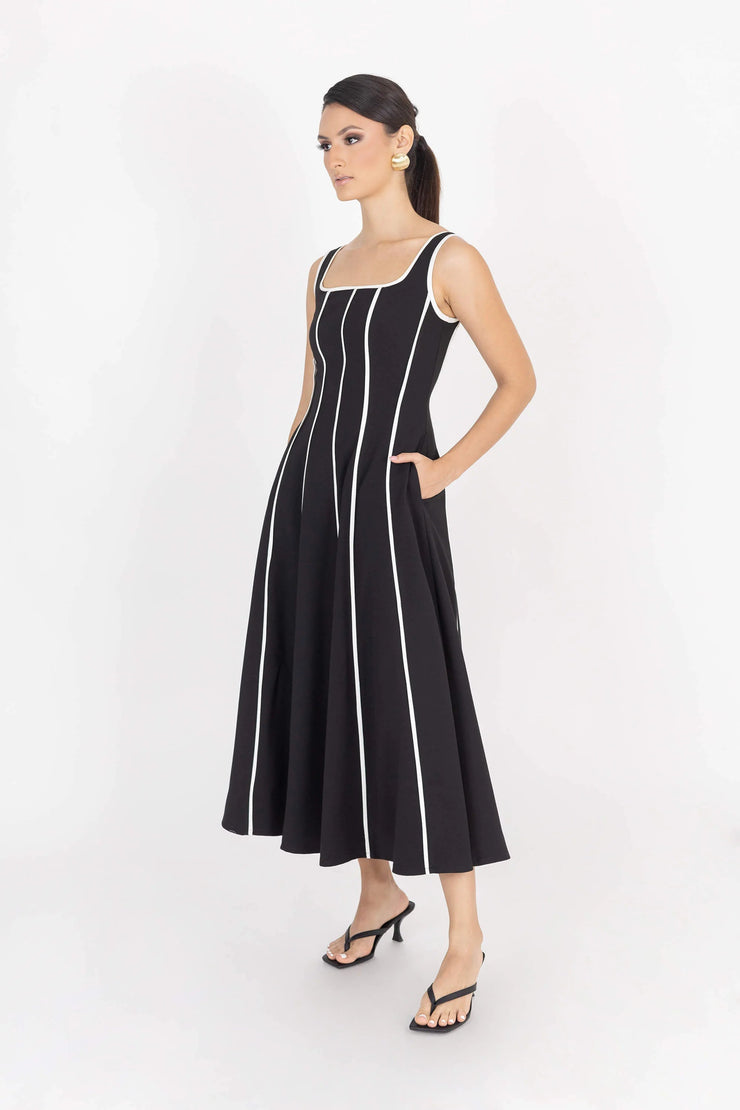 Vestido - 526023 - NEG - Reina Diaz