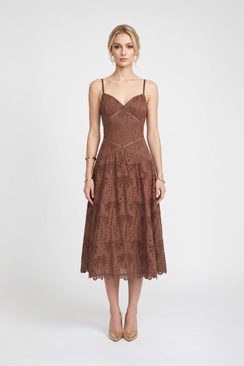 Victoria Eyelet Cutout Lace-Up Midi Vestido 723087 CAF - Reina Diaz