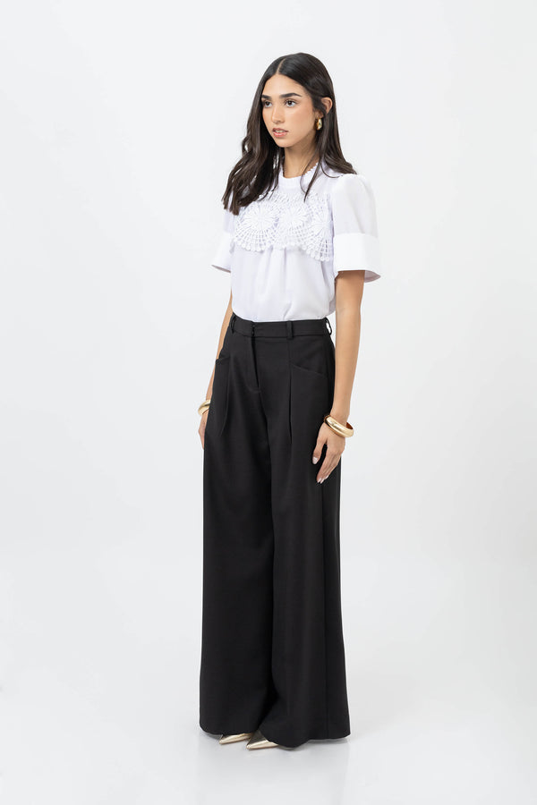 Victoria Guipure-Detail Smocked-Neck Blusa 554218 - Reina Diaz