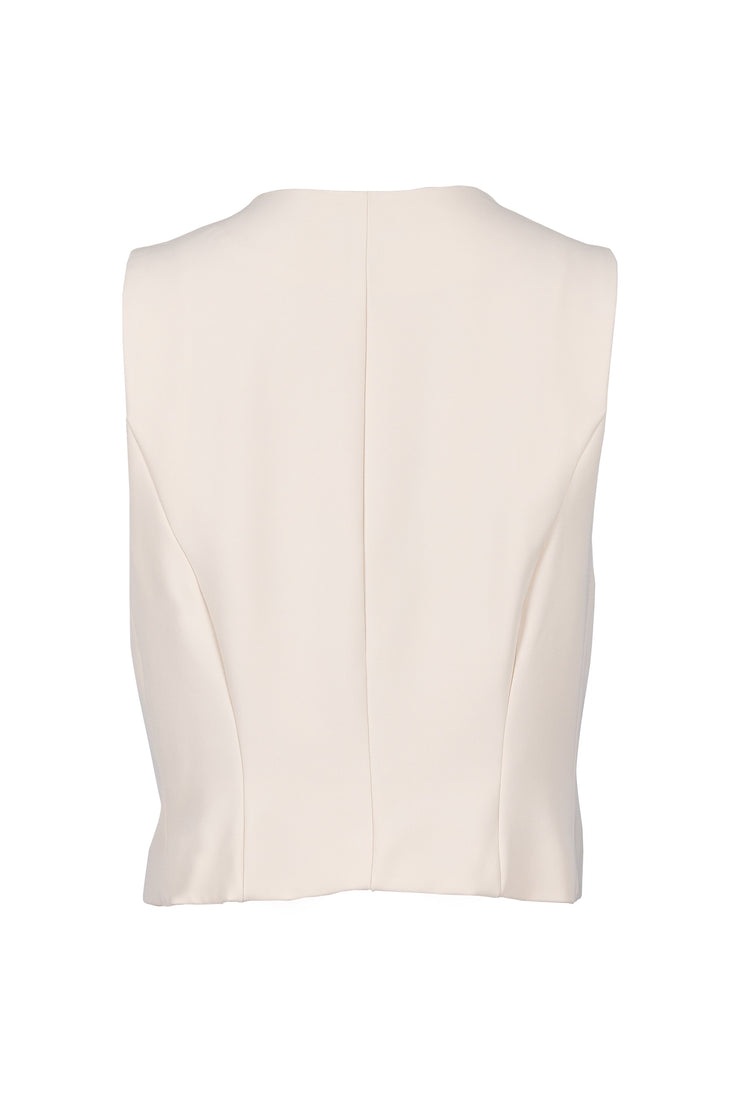 Outfit Chaleco 501405 BEI - Bermuda 531860 MAN - Reina Diaz