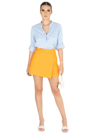 Short - 730878 - NAR - Reina Diaz